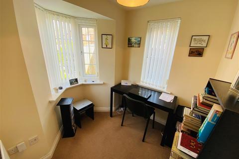 38 Abbots Mews, Selby, YO8 8RS