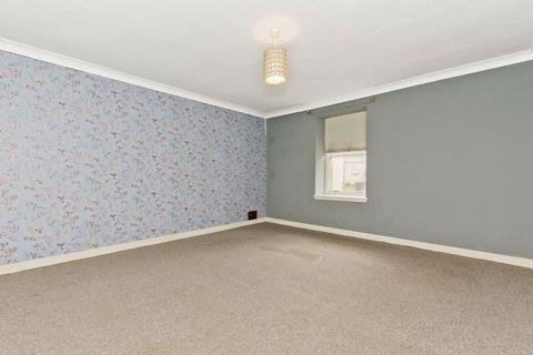 4 Burnside North, Cupar, KY15 4DG