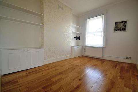 2 bedroom apartment to rent, Haydons Road, FFF, Wimbledon