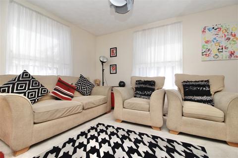 1 Rendlesham Road, Ipswich, IP1 2LY