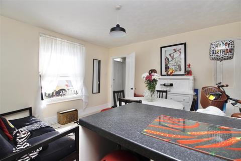 1 Rendlesham Road, Ipswich, IP1 2LY