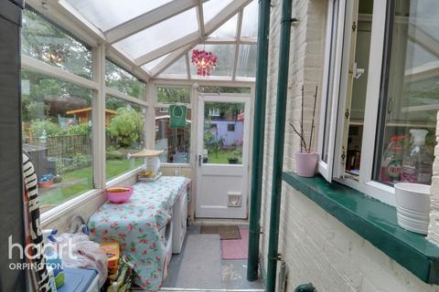 15 Hearns Road, Orpington, BR5 3NF