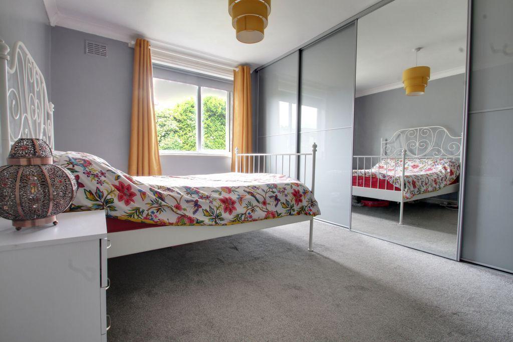 Bedroom 1 (Double)