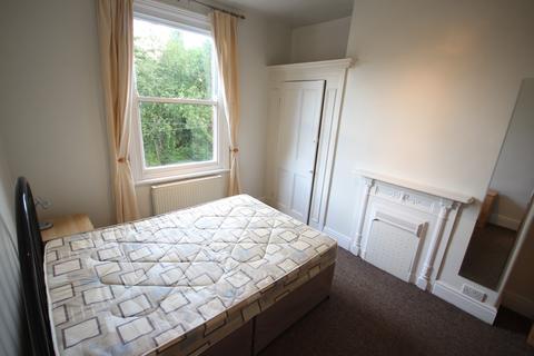 1 bedroom flat to rent, Wood Lane, Headingley, Leeds