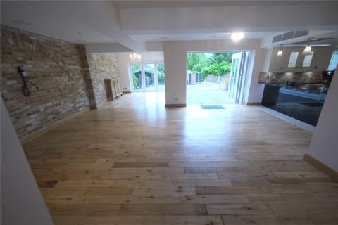 2 Great Lawn, Ongar, CM5 0AA