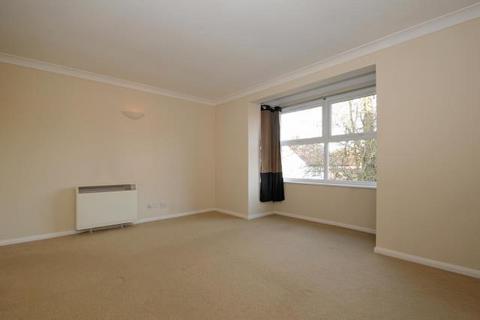 2 bedroom apartment to rent, Melrose Court,  High Wycombe,  HP13