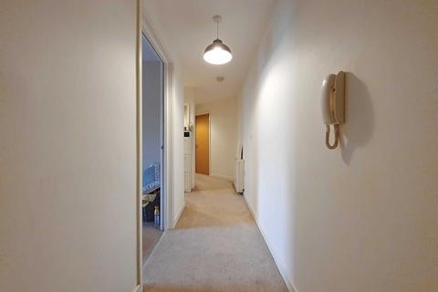 2 bedroom apartment for sale, Alan Road, Ipswich