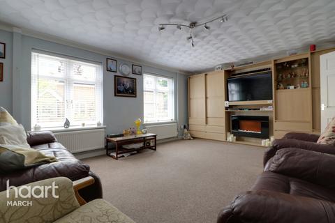 16 West End, March, PE15 8DR
