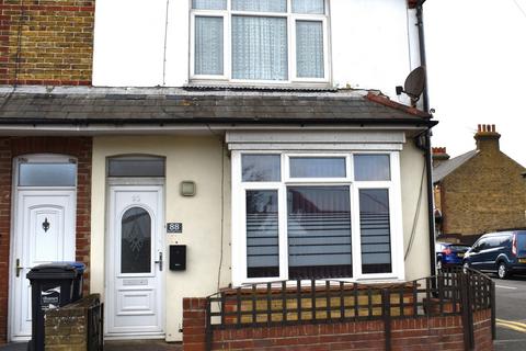 2 bedroom house to rent, Newington Road, Ramsgate, CT12