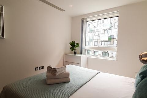 1 bedroom flat to rent - Lincoln Plaza, London E14 9BD, UK