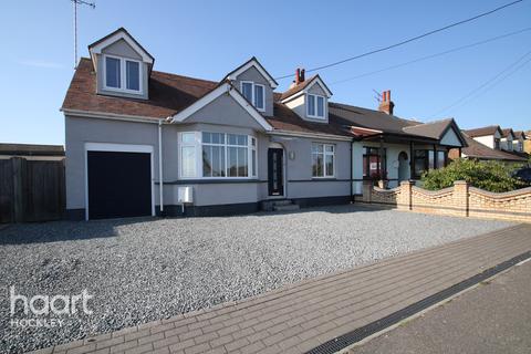 21 Canewdon View Road, Rochford, SS4 3DT