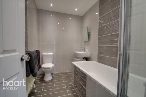 21 Canewdon View Road, Rochford, SS4 3DT