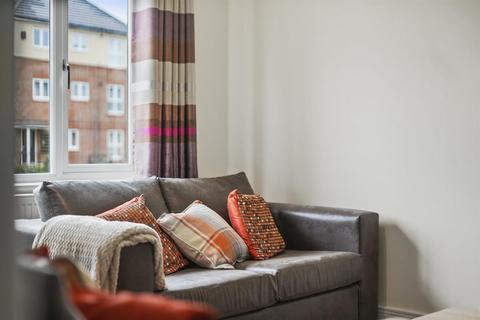 4 bedroom apartment to rent - London Heathrow