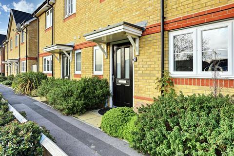 4 bedroom apartment to rent - London Heathrow Living Holywell Serviced House B - 4 bedrooms - 9 beds