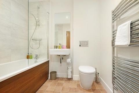undefined, SL6 Alder House 04