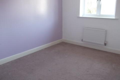 3 bedroom mews to rent, Haverhill Grove, Wombwell