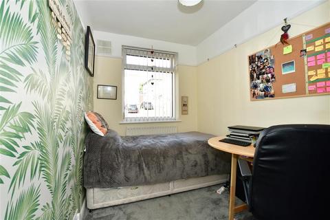 20 Castleton Avenue, Bexleyheath, DA7 6QU