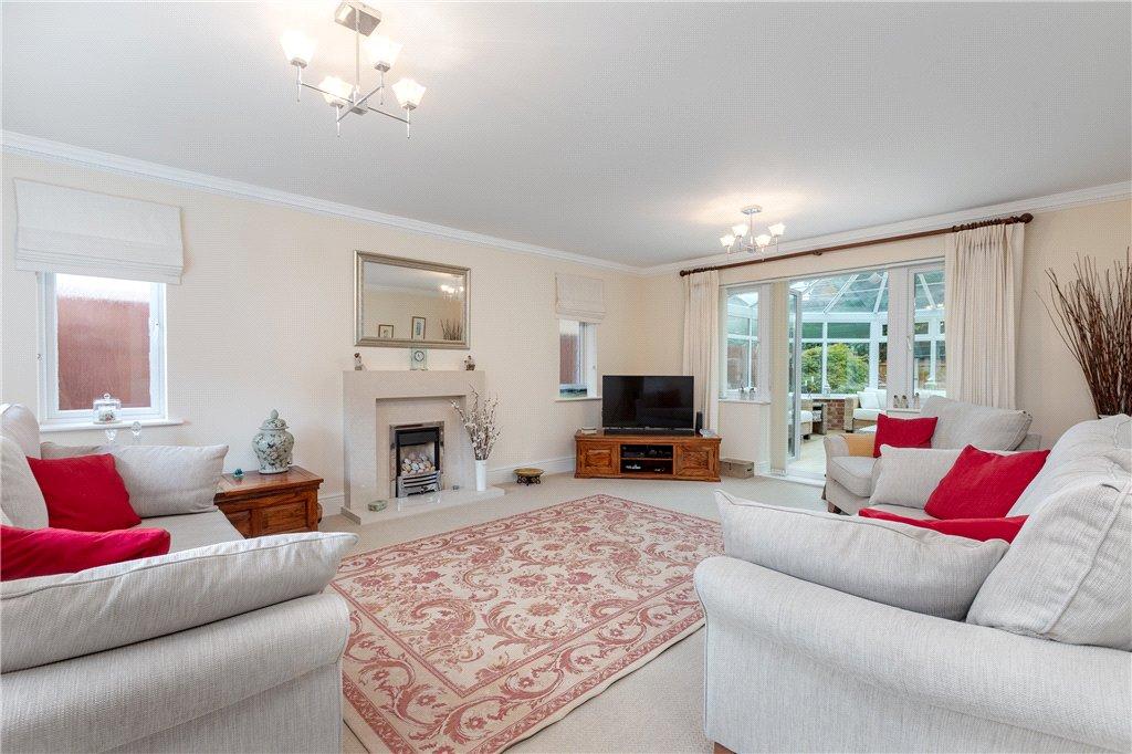 Brougham Close, Ingleby Barwick 5 bed detached house £380,000