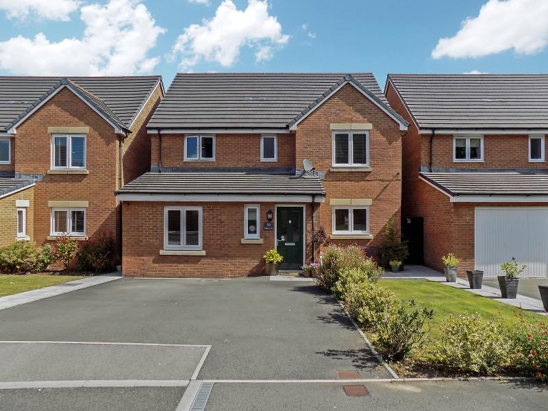 Cilgant Y Lein, Pyle, Bridgend . CF33... 4 bed detached house £265,000