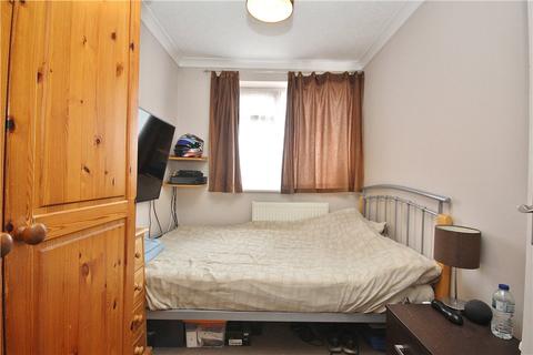69 Junction Road, Ashford, TW15 1NJ
