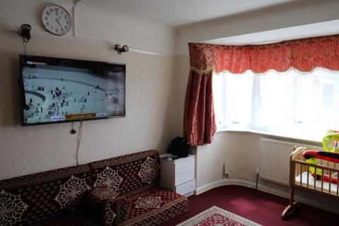 2 bedroom flat for sale, Danes Gate, HA1