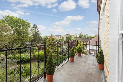 Flat F, Blakeney Hall, 1 Blakeney Road, Beckenham, BR3 1HA