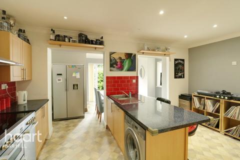 10 Springfield Road, Sawston, Cambridge, CB22 3HX