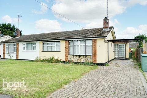2 Cromwell Way, Witham, CM8 2ES
