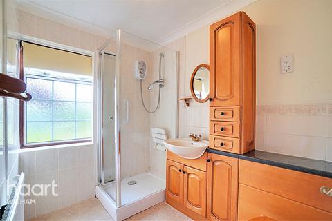 2 Cromwell Way, Witham, CM8 2ES