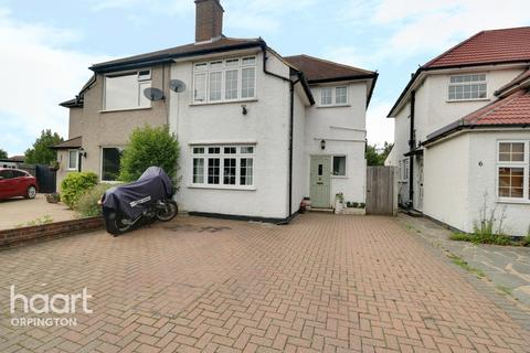 4 Bushey Avenue, Petts Wood, Orpington, BR5 1EP