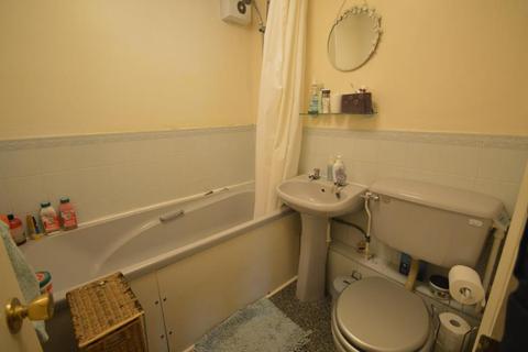10 Blacksmiths Drive, Ketley Bank, Telford, TF2 0EH