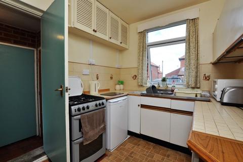 9 Beech Grove, Whitby, YO21 1HT