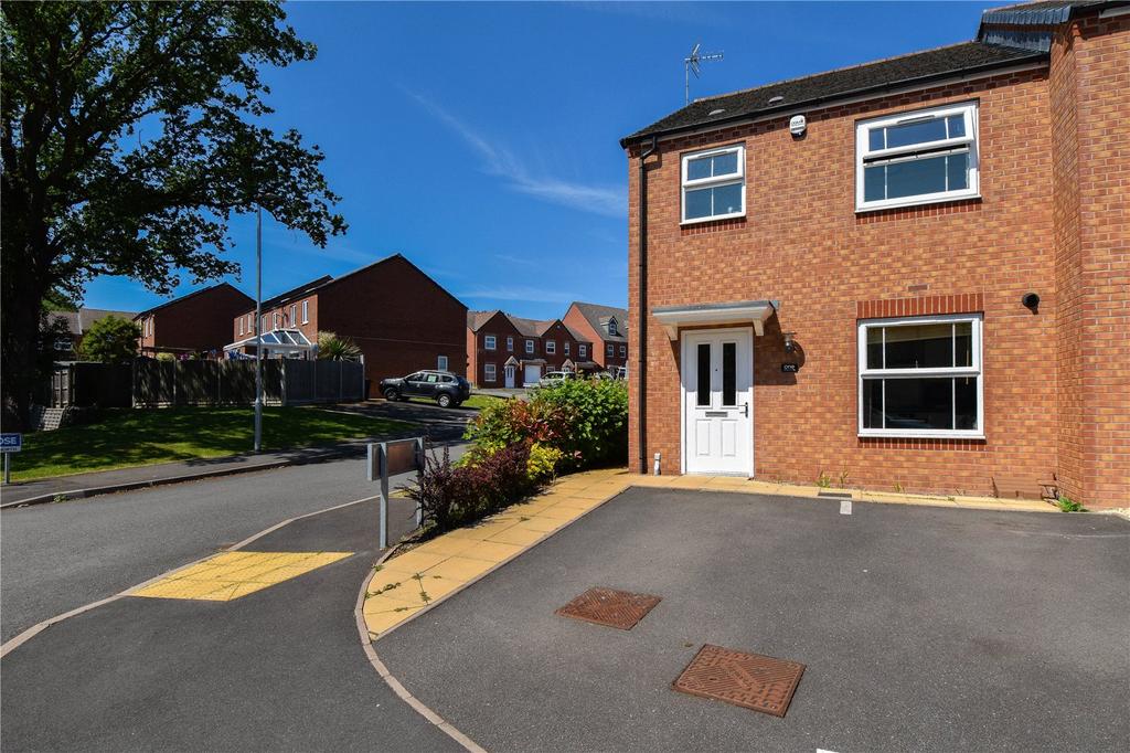 Harpswell Avenue, Redditch, B98 3 bed end of terrace house £215,000