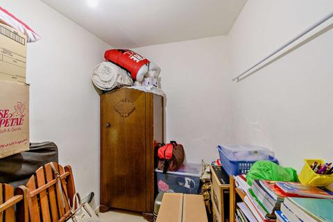 29 Illingworth Close, Mitcham, CR4 3QF