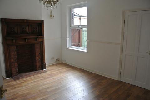 2 bedroom terraced house to rent, Holland Road, Sutton Coldfield