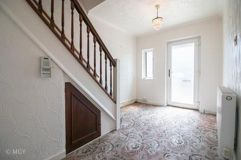28 Broadstairs Road, Cardiff, CF11 8DE