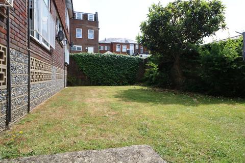 undefined, Vincent Road, Dorking