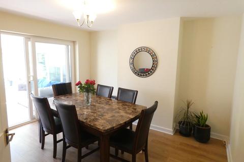 32 Vincent Road, Sutton Coldfield, B75 6AN