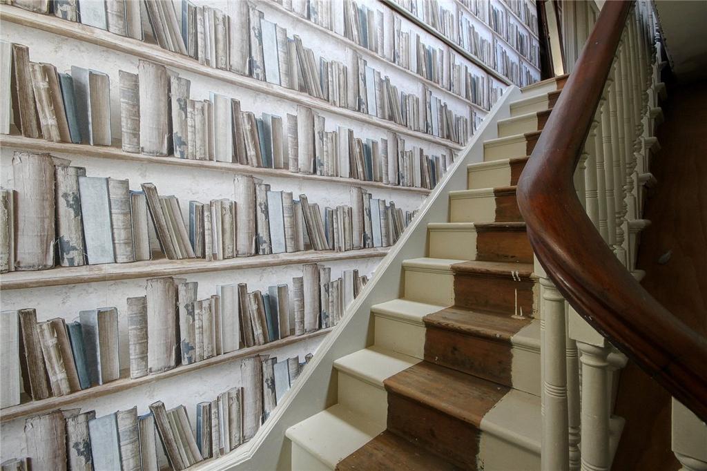 1b Stairs