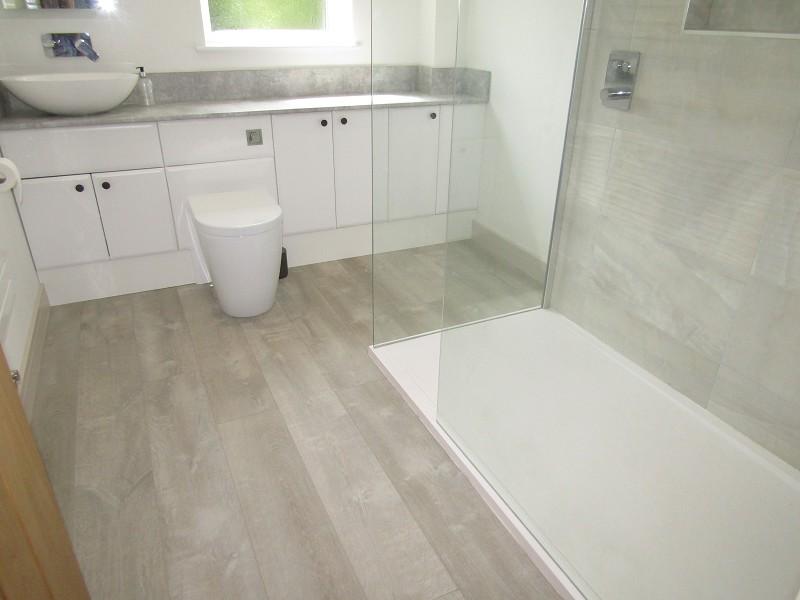 Family Shower Room
