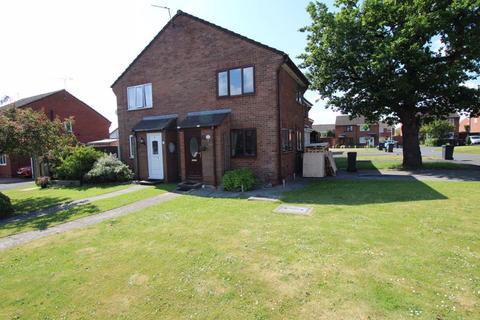 13 Ann Close, Ellesmere Port, CH66 1TA