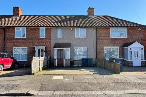 36 Abbots Road, Edgware, HA8 0RE
