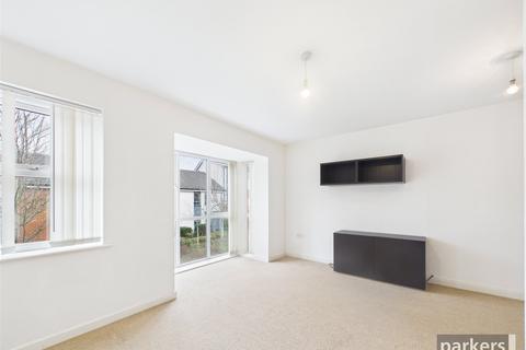 4 bedroom semi-detached house to rent, Puffin Way, Berkshire RG2