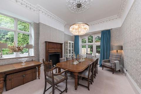 Woodlands Brackendene Drive, Gateshead, NE9 6DP