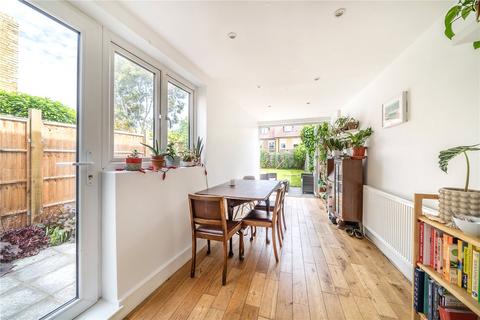 5 Caulfield Road, London, SE15 2DE