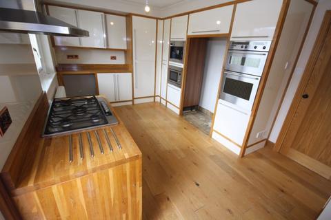 23 Goshawk Gardens, Hayes, UB4 8LA