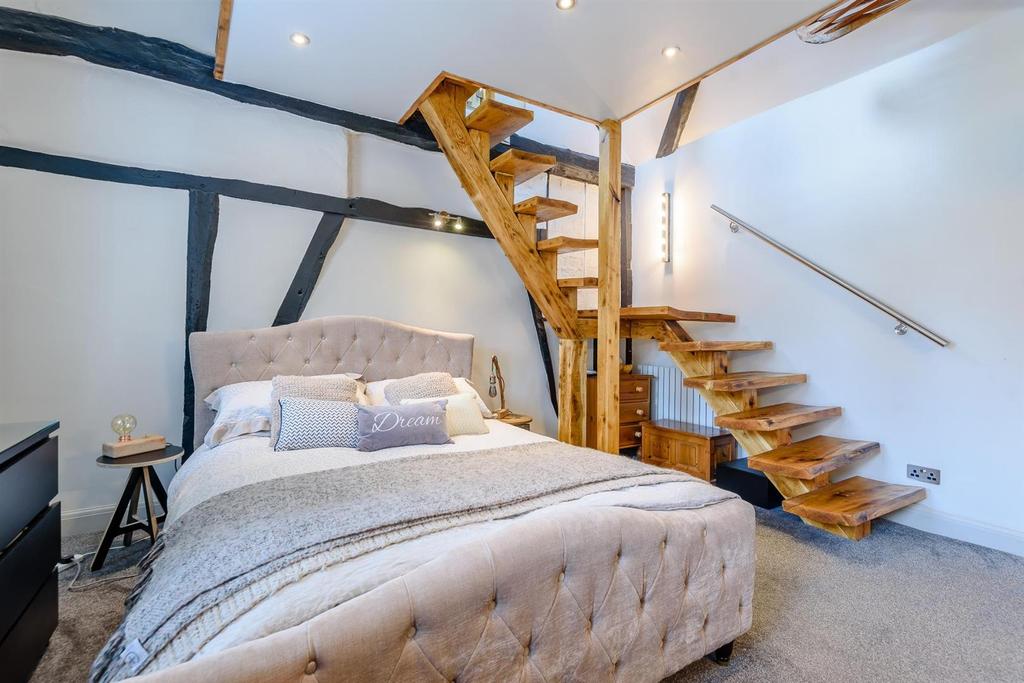 Cottage Bedroom 1