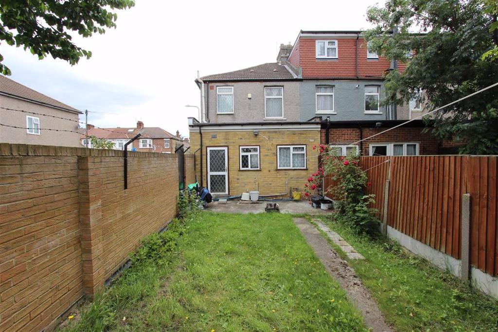 Richmond Road, Ilford, Essex, IG1 3 bed end of terrace house £480,000