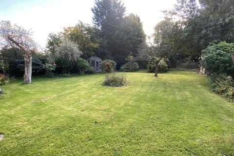 Redcot Magpie Lane, Little Warley, Brentwood, CM13 3EA