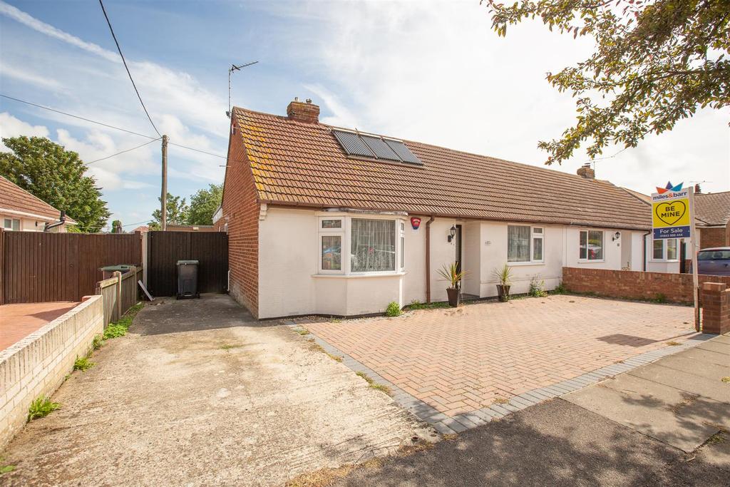 Quex View Road, Birchington 3 bed semidetached bungalow £385,000